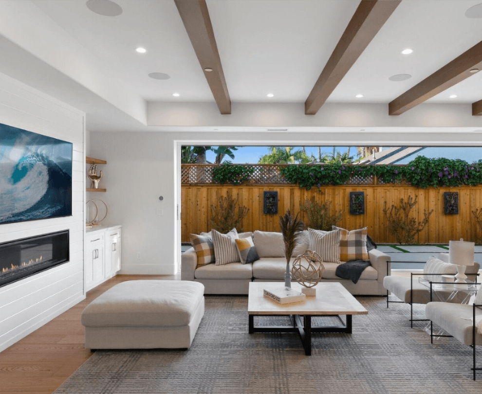 Smart Seaside Sanctuary